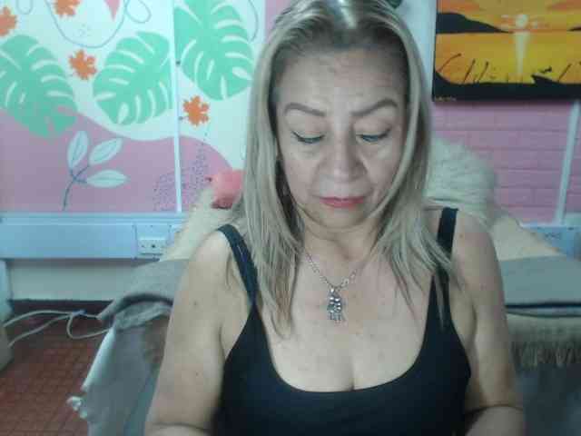 valeria-sexy webcam