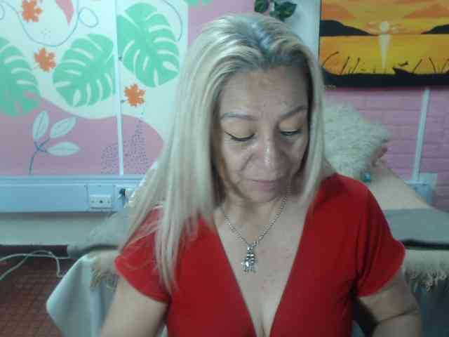 valeria-sexy