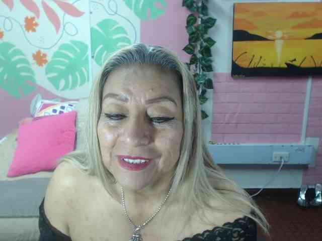 valeria-sexy webcam