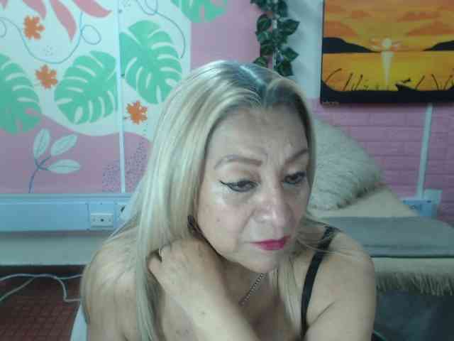 valeria-sexy webcam