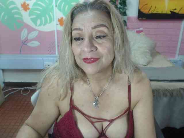 valeria-sexy Live Webcam on BongaCams