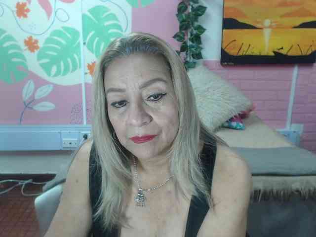 valeria-sexy webcam
