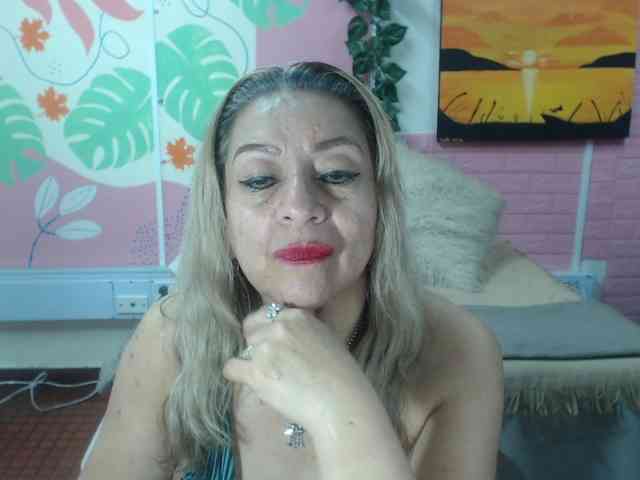 valeria-sexy webcam