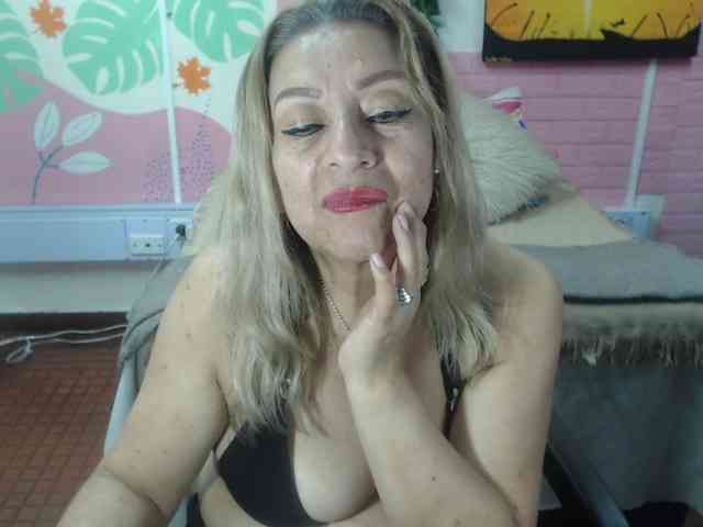 valeria-sexy webcam