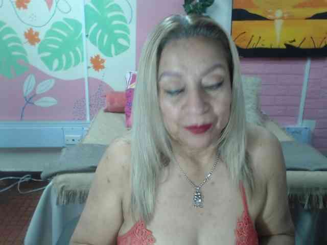 valeria-sexy webcam