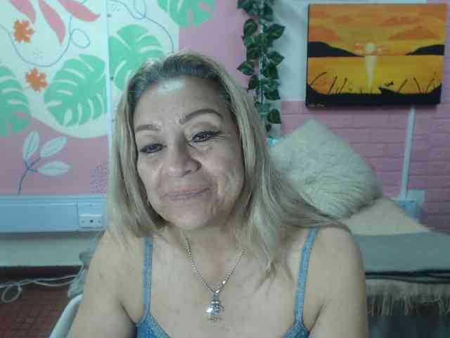 valeria-sexy webcam