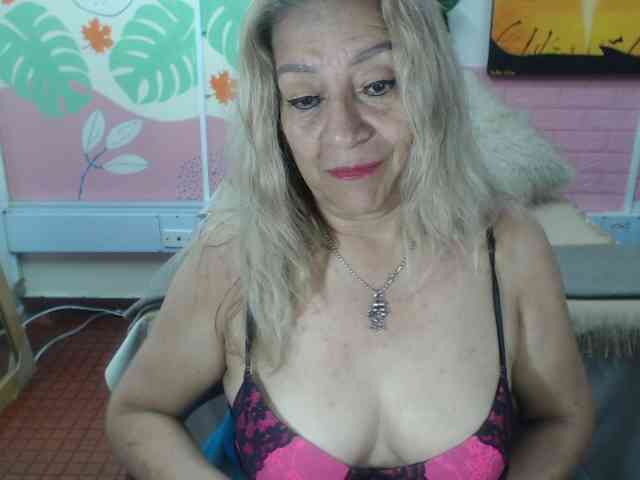 valeria-sexy webcam