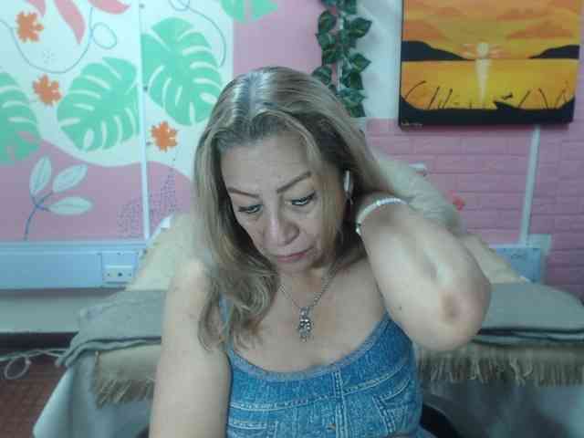 valeria-sexy webcam