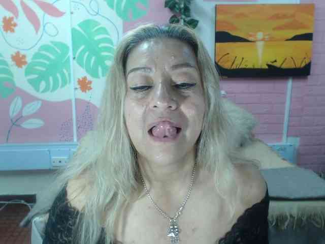valeria-sexy webcam