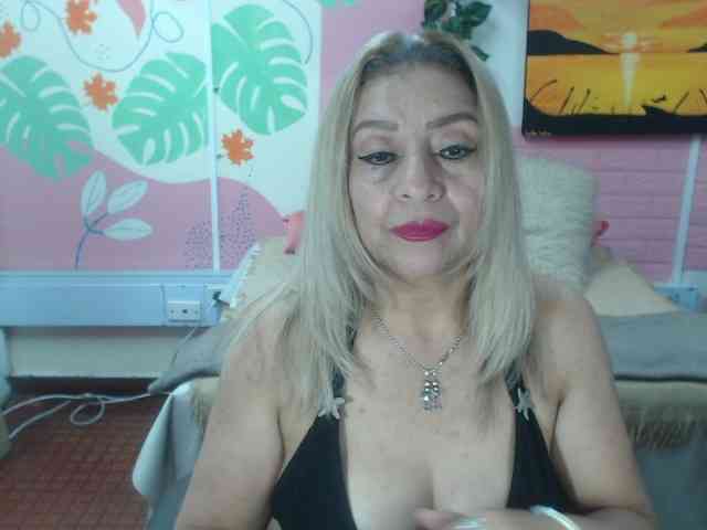 valeria-sexy webcam