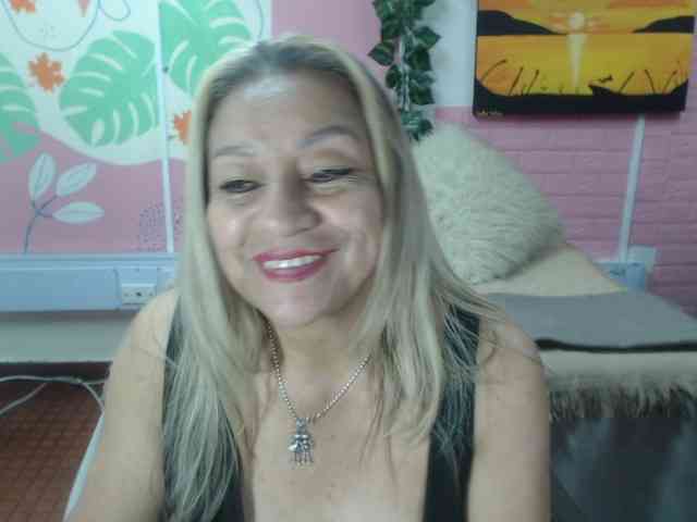 valeria-sexy webcam