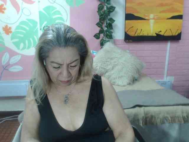 valeria-sexy webcam
