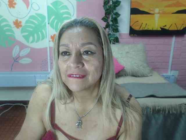 valeria-sexy webcam