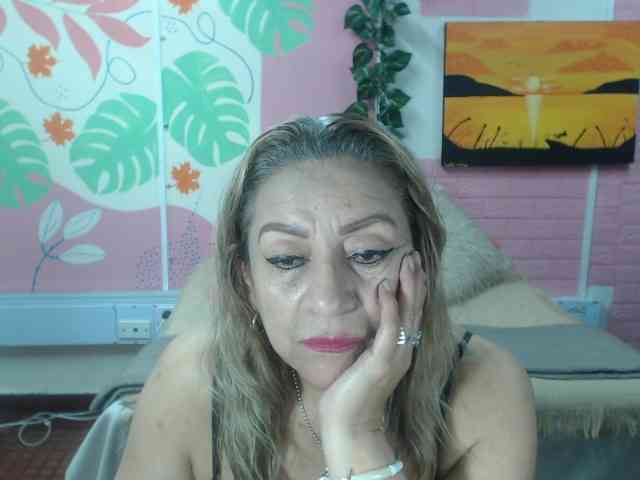 valeria-sexy webcam