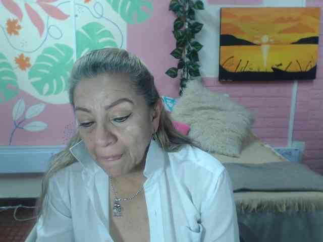 valeria-sexy webcam