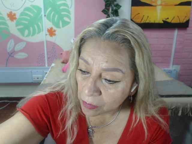 valeria-sexy webcam