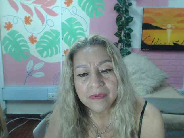 valeria-sexy webcam