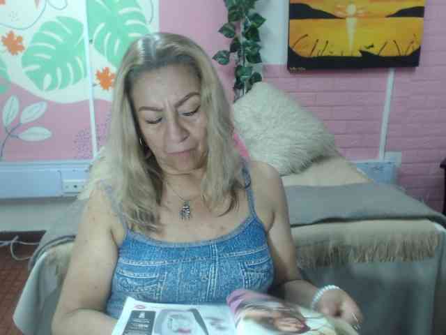 valeria-sexy webcam