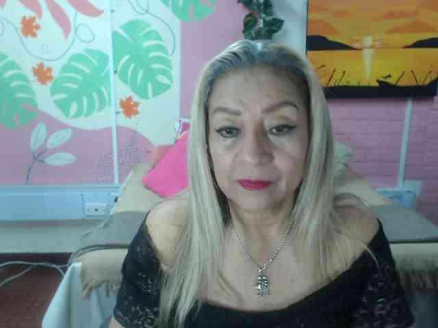 valeria-sexy webcam