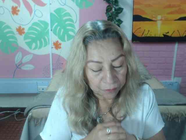 valeria-sexy webcam