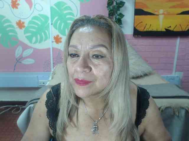 valeria-sexy webcam