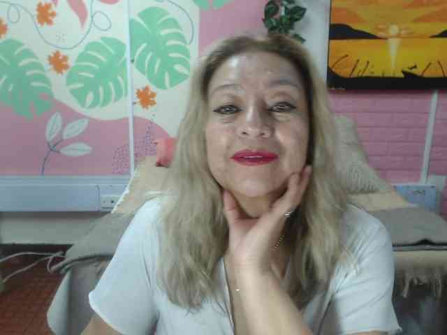 valeria-sexy webcam