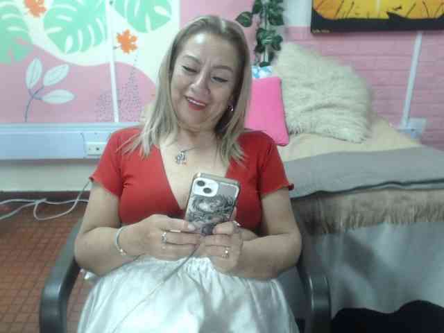 valeria-sexy webcam