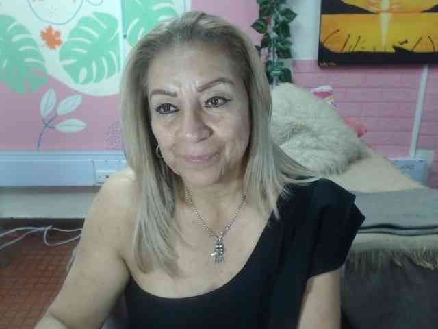 valeria-sexy webcam
