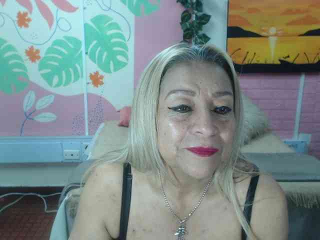 valeria-sexy webcam