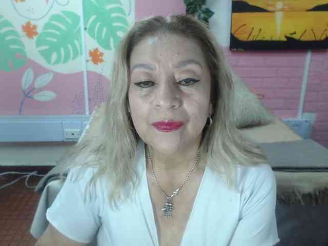 valeria-sexy webcam