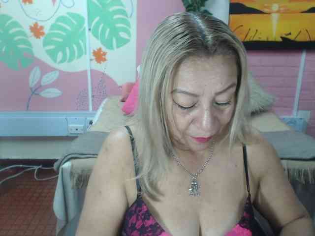 valeria-sexy webcam