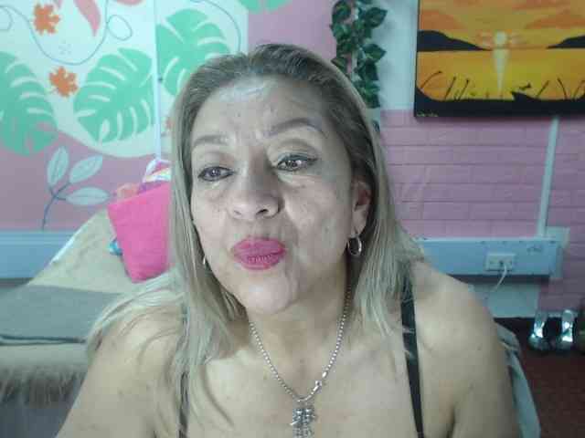 valeria-sexy webcam