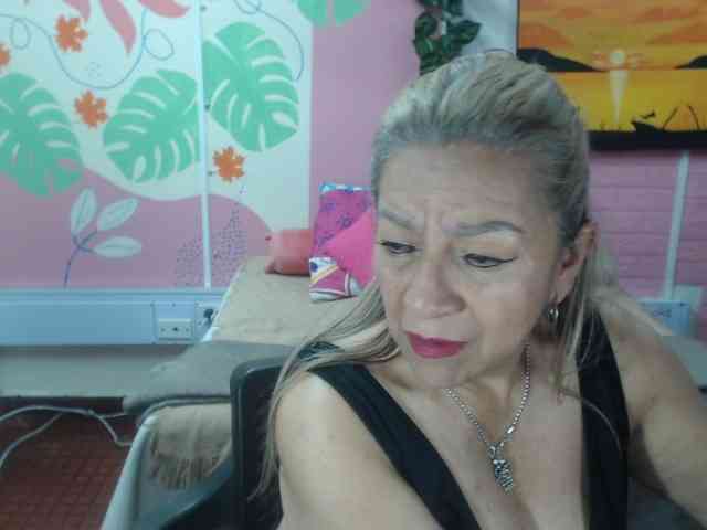 valeria-sexy webcam
