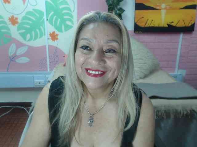 valeria-sexy webcam