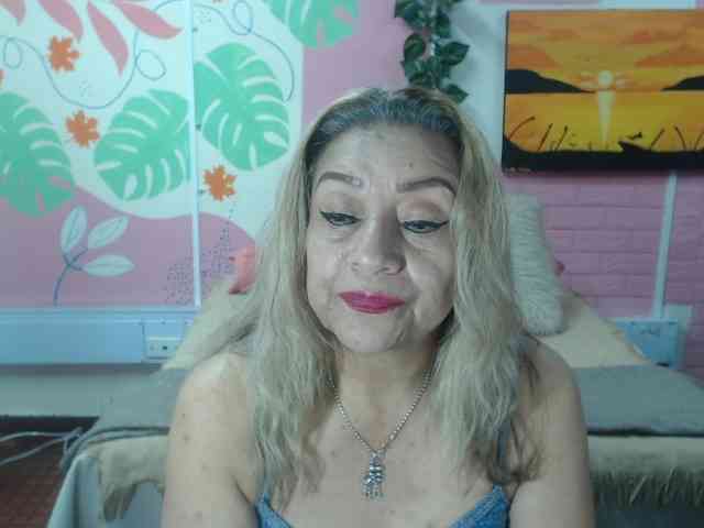 valeria-sexy webcam