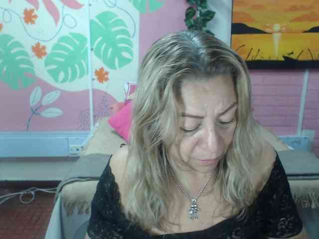 valeria-sexy webcam
