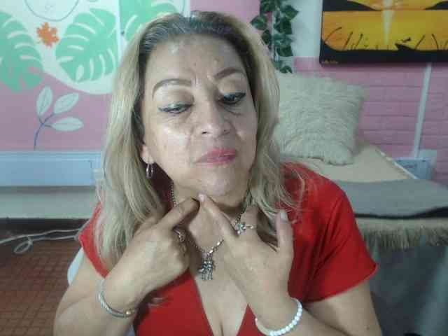 valeria-sexy webcam