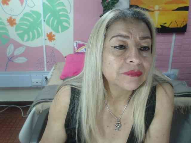 valeria-sexy webcam