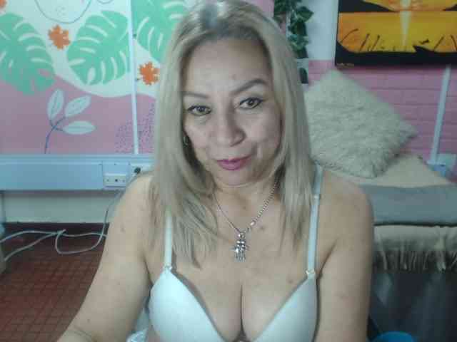 valeria-sexy webcam