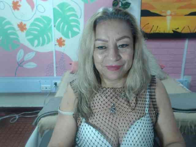 valeria-sexy webcam