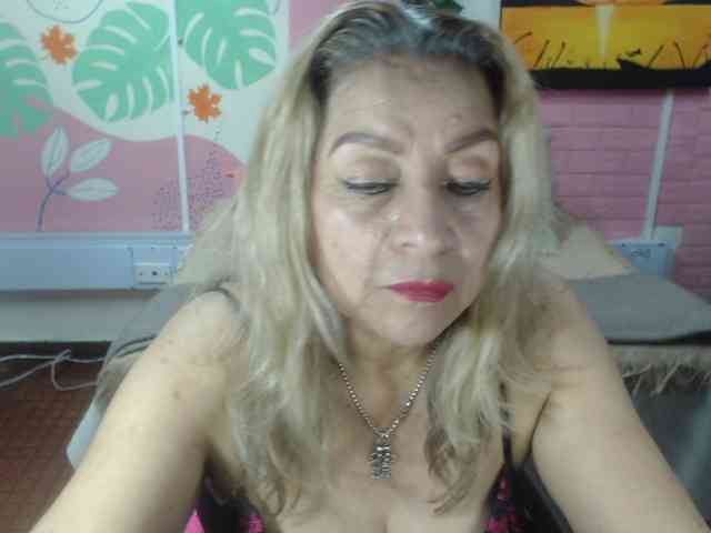 valeria-sexy webcam