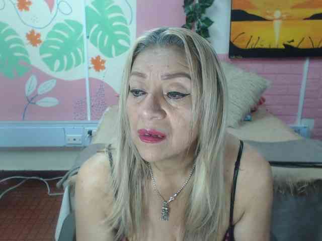 valeria-sexy webcam