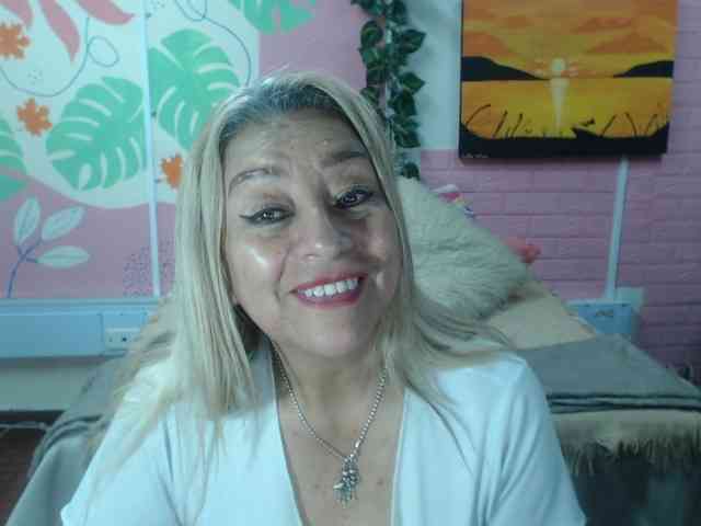 valeria-sexy webcam