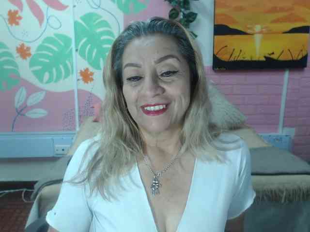 valeria-sexy webcam