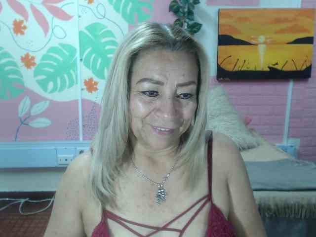 valeria-sexy