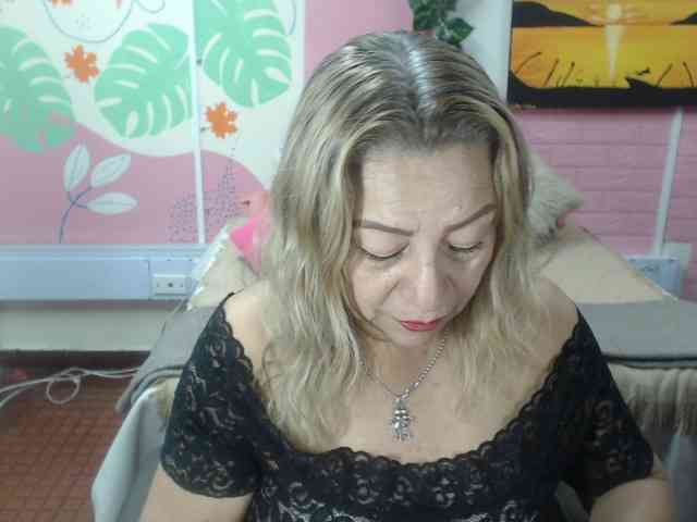 valeria-sexy webcam