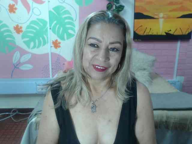 valeria-sexy webcam