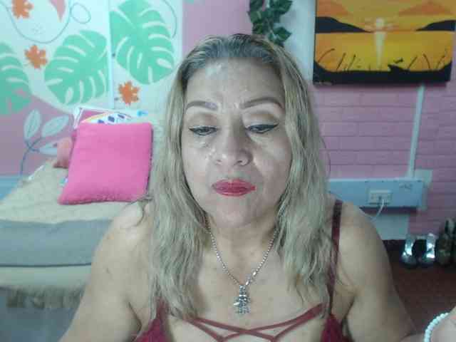 valeria-sexy webcam