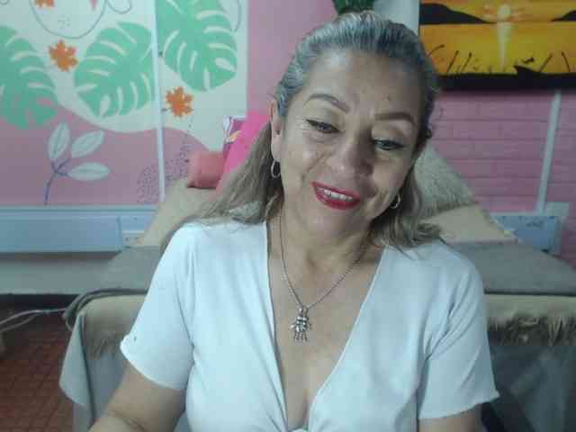 valeria-sexy webcam