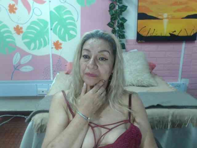 valeria-sexy webcam